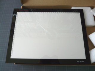Huion L4S bords arrondis