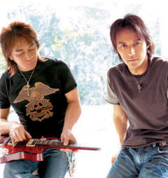 Tak MATSUMOTO & Koshi INABA